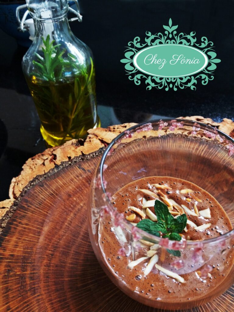 Rubrica RTP Açores – Cozinha em Casa – Mousse de Chocolate com Azeite de Alecrim!