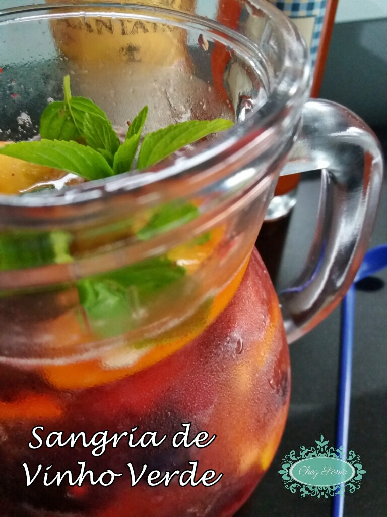 Sangria de vinho verde